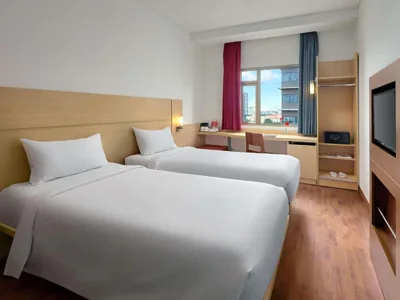 Ibis Saigon South – Foto 2
